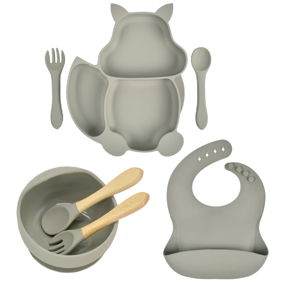 Mess-Free Mealtimes with Our Toddler-Friendly Feeding Set