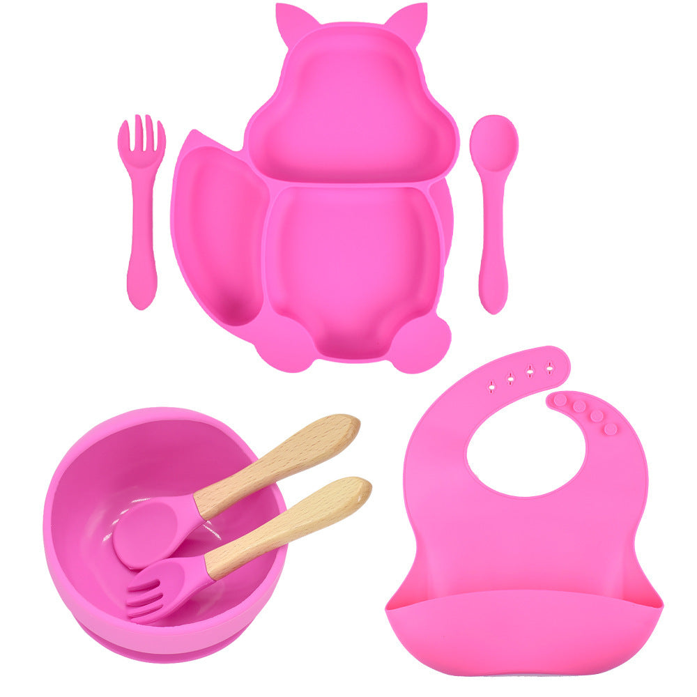 Mess-Free Mealtimes with Our Toddler-Friendly Feeding Set