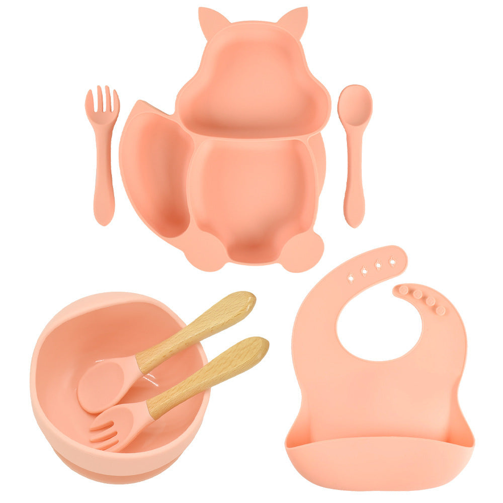Mess-Free Mealtimes with Our Toddler-Friendly Feeding Set