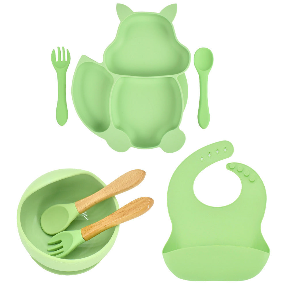 Mess-Free Mealtimes with Our Toddler-Friendly Feeding Set