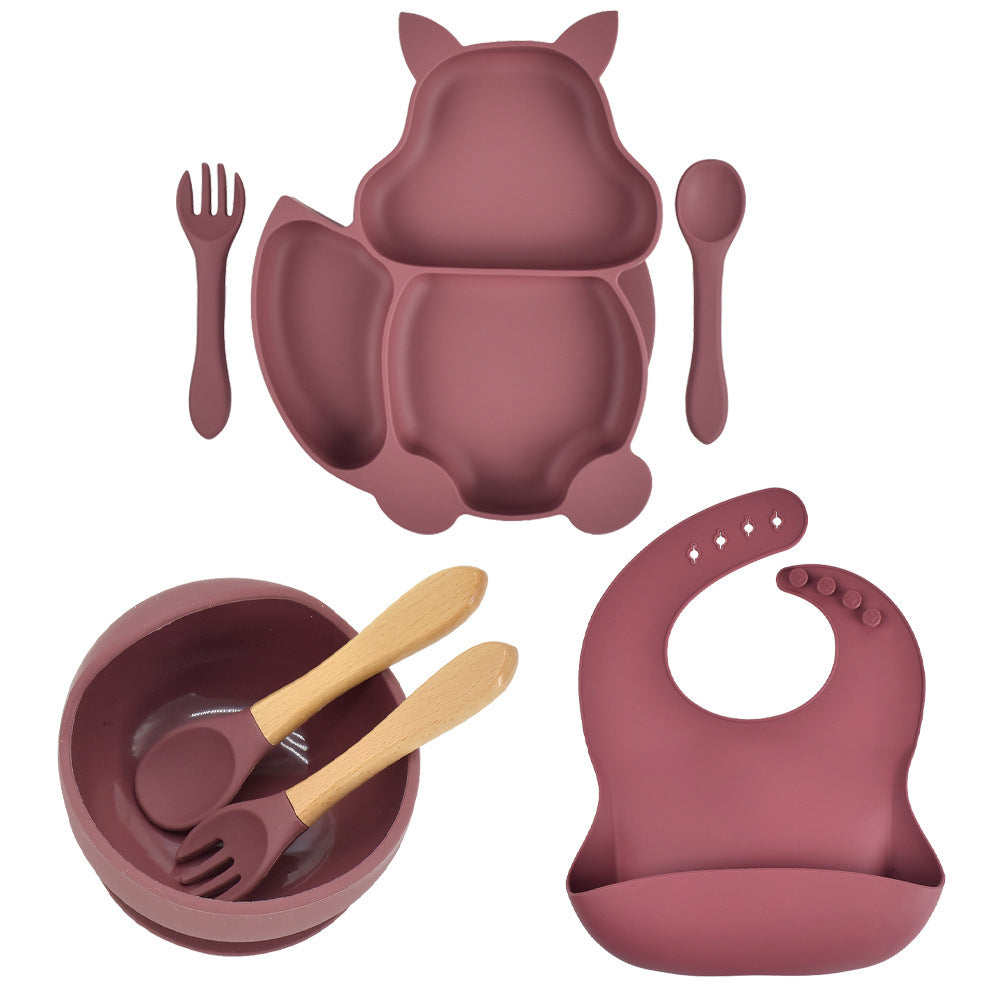 Mess-Free Mealtimes with Our Toddler-Friendly Feeding Set
